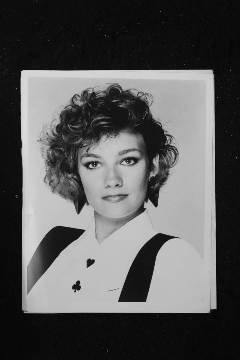 Beth Ehlers - 8x10 Headshot Photo Poster painting w/ Resume - Guiding Light