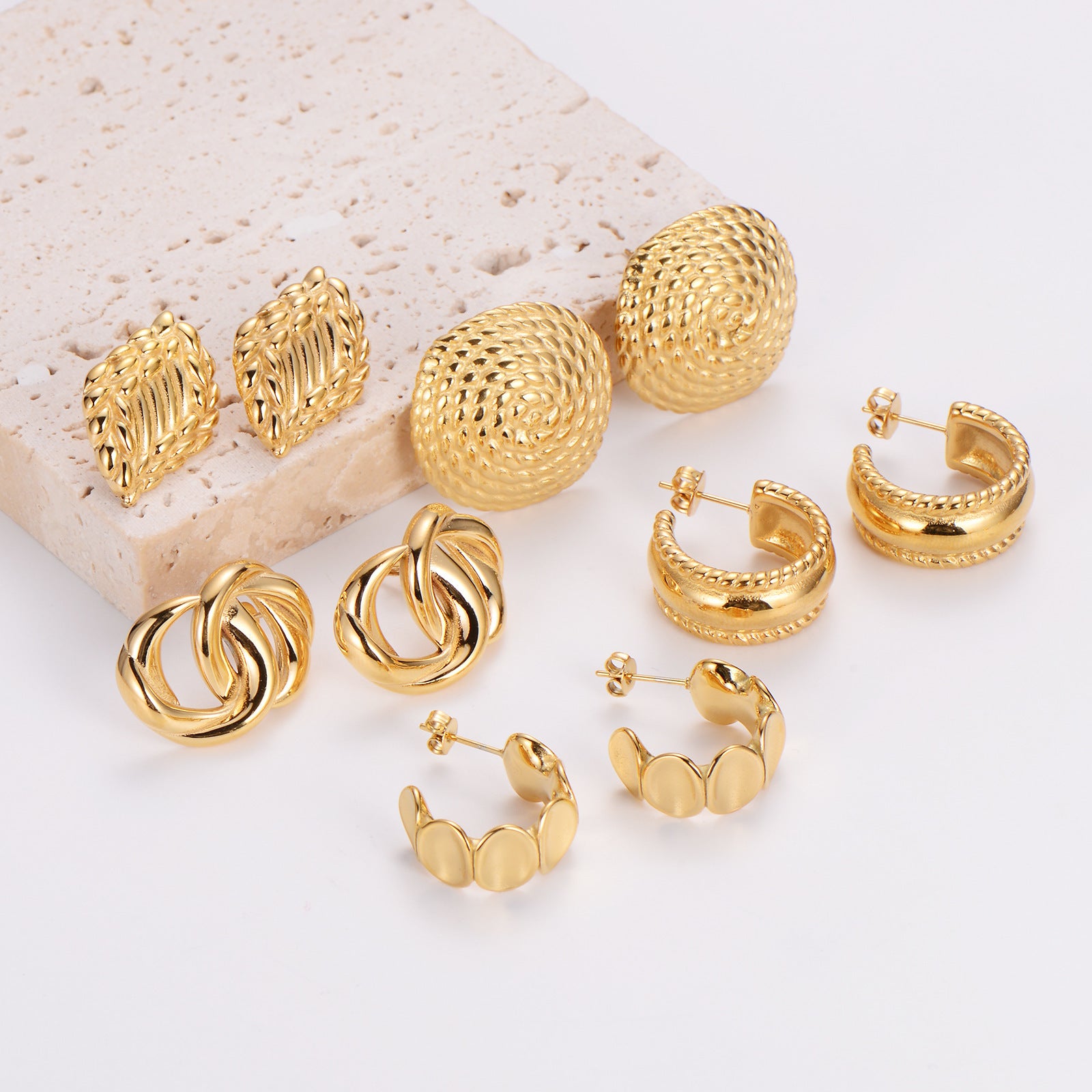 Aml Retro Ancient Style 18K Gold-Plated Titanium Steel Texture Fashion Personality Earrings Female Exquisite