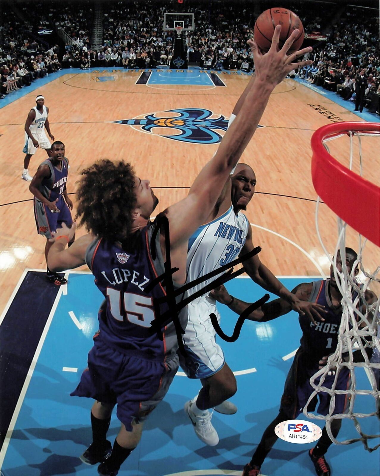 Robin Lopez signed 8x10 Photo Poster painting PSA/DNA Phoenix Suns Autographed