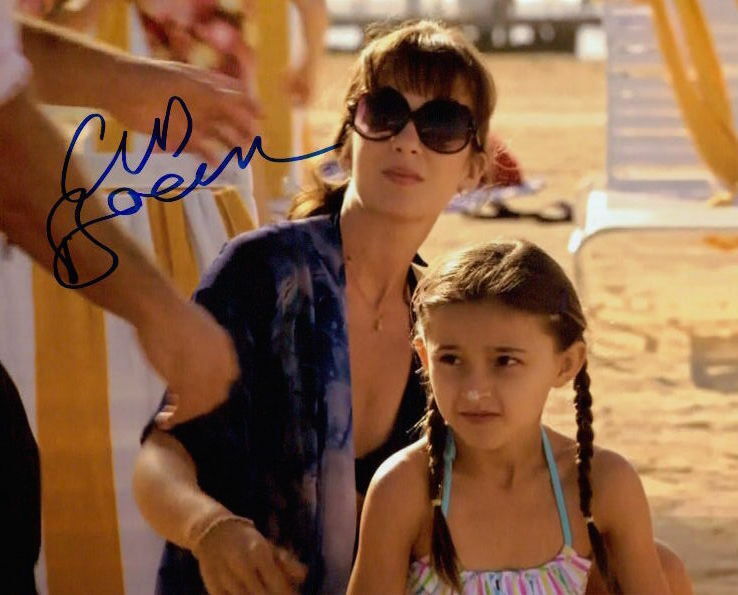 Claire van der Boom (Hawaii Five-0) signed 8x10 Photo Poster painting in-person