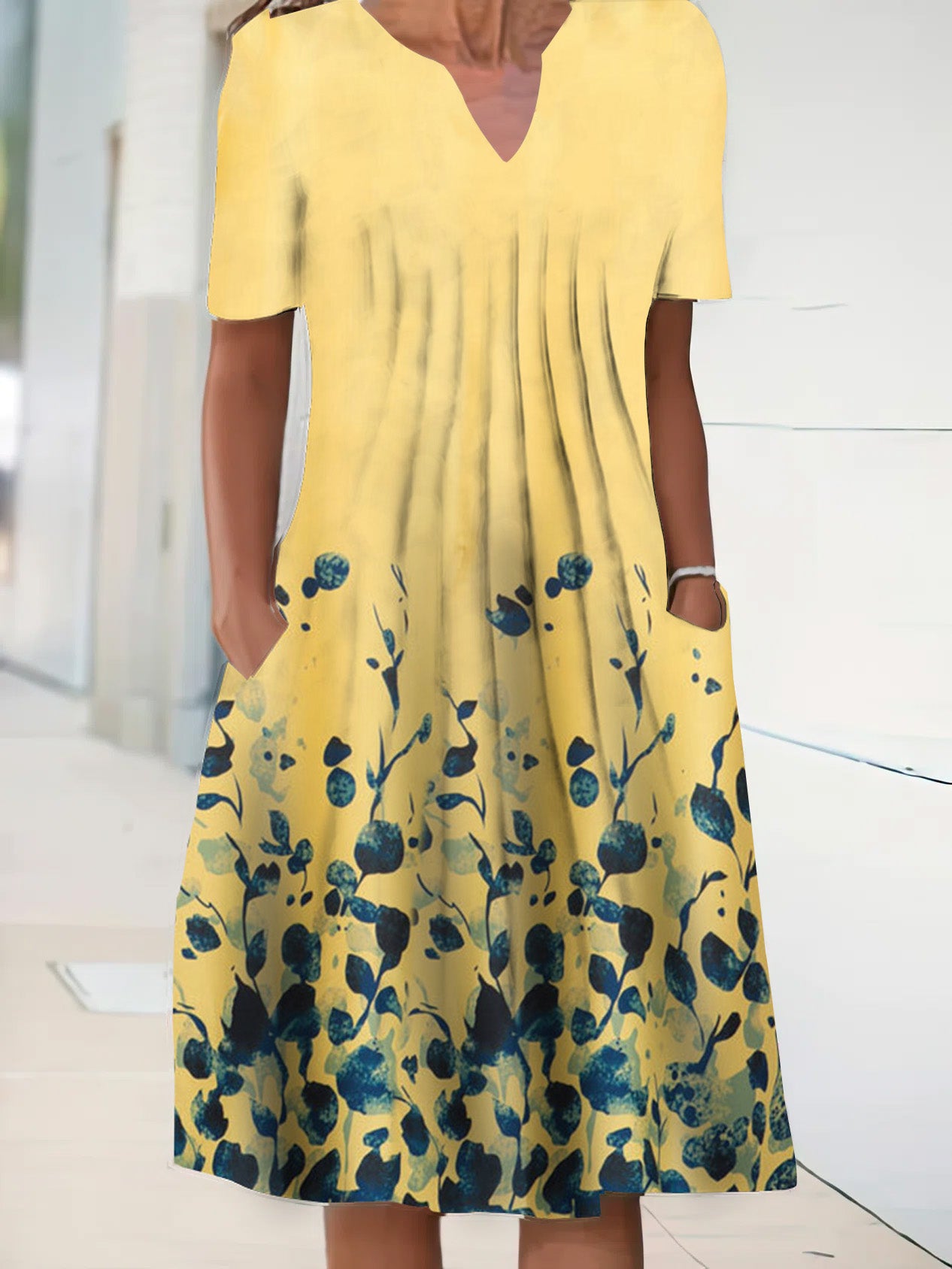 Women Half Sleeve V-neck Solid Color Dress