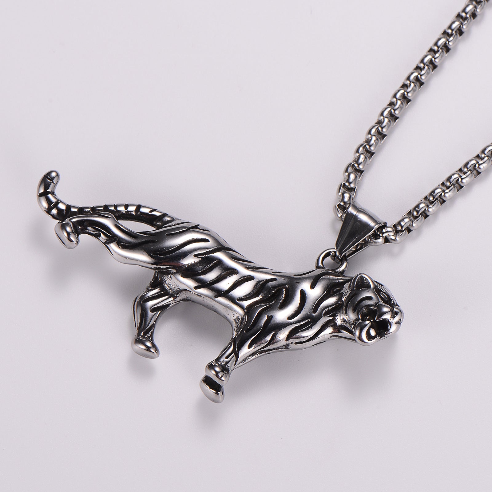 Unisex Zodiac Sign Chinese Zodiac Animal Stainless Steel Polishing Pendants