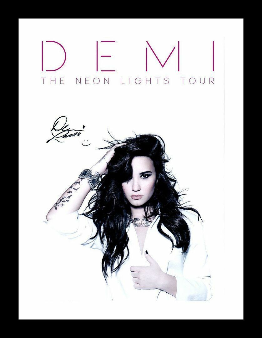 Demi Lovato Autograph Signed & Framed Photo Poster painting 1