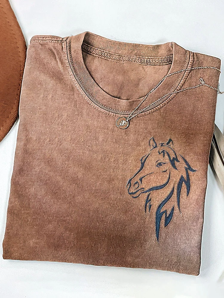VChics Vintage Western Horse Print Casual Cozy T-Shirt