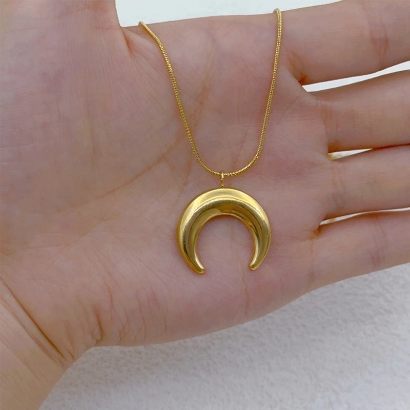 Casual Vacation Classic Style Dolphin Heart Shape 304 Stainless Steel Pendant Necklace