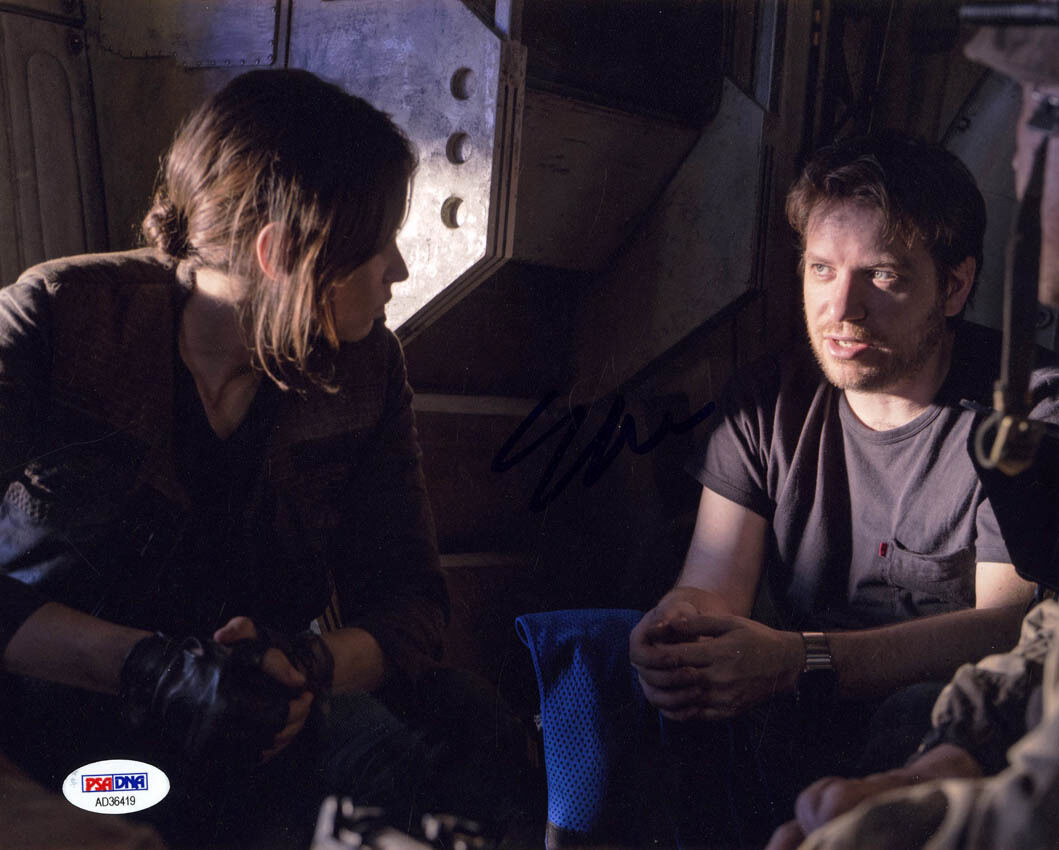 Gareth Edwards SIGNED 8x10 Photo Poster painting DIRECTOR Rogue One RARE PSA/DNA AUTOGRAPHED