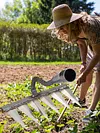 Garden Rake Durable Metal Harrow Garden Hand Rake Tool Heavy Duty Rake Farm Tool