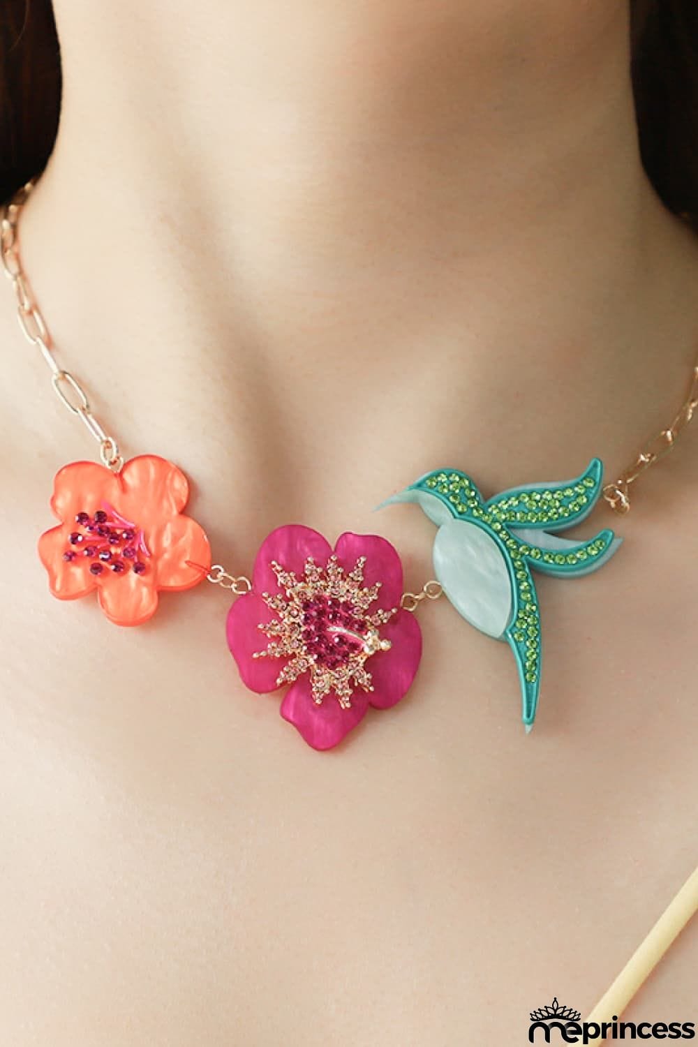 Flower & Bird Rhinestone Decor Necklace