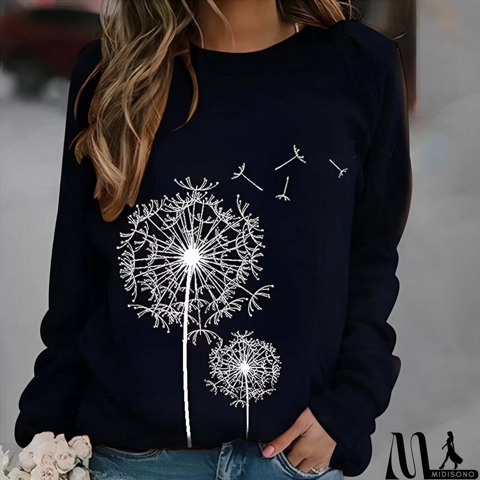 MidiSono - Modern and Versatile Sweater