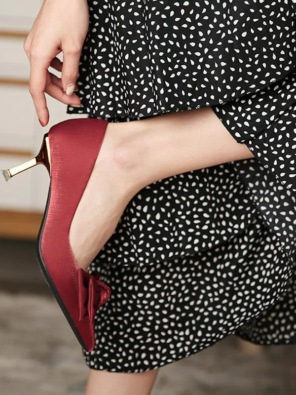 Pointed toe solid color stiletto low-top high heels with bow