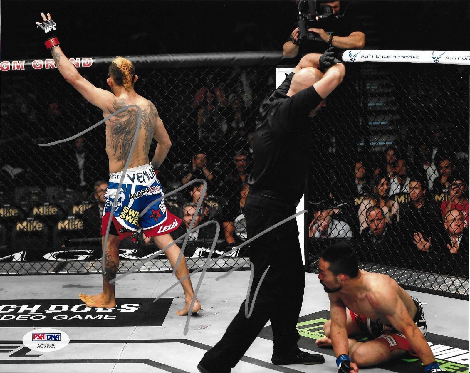 Tony Ferguson Signed UFC 8x10 Photo Poster painting PSA/DNA COA 173 vs Kikuno Picture Autograph