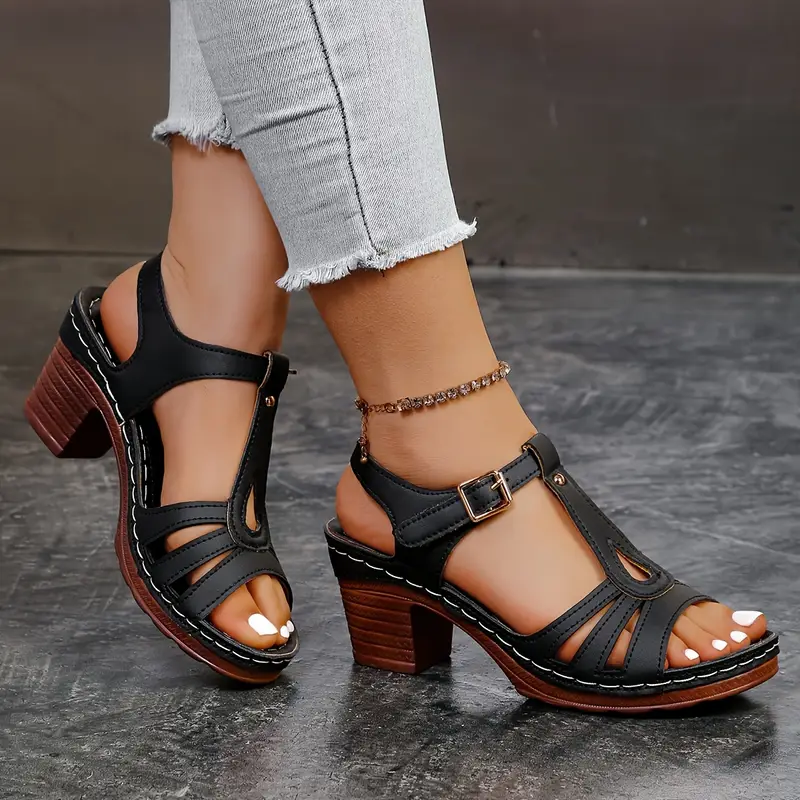 Bohemian Style Womens Sandałów Wygodna okładka PU Otwarte palce z paskiem serca Wszechstronne dla plażowej podróży czarne sandały Sandały Sandały 14