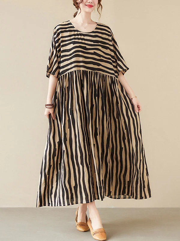National Split-Joint Striped Pleated Round-Neck Half Sleeves Maxi Dress