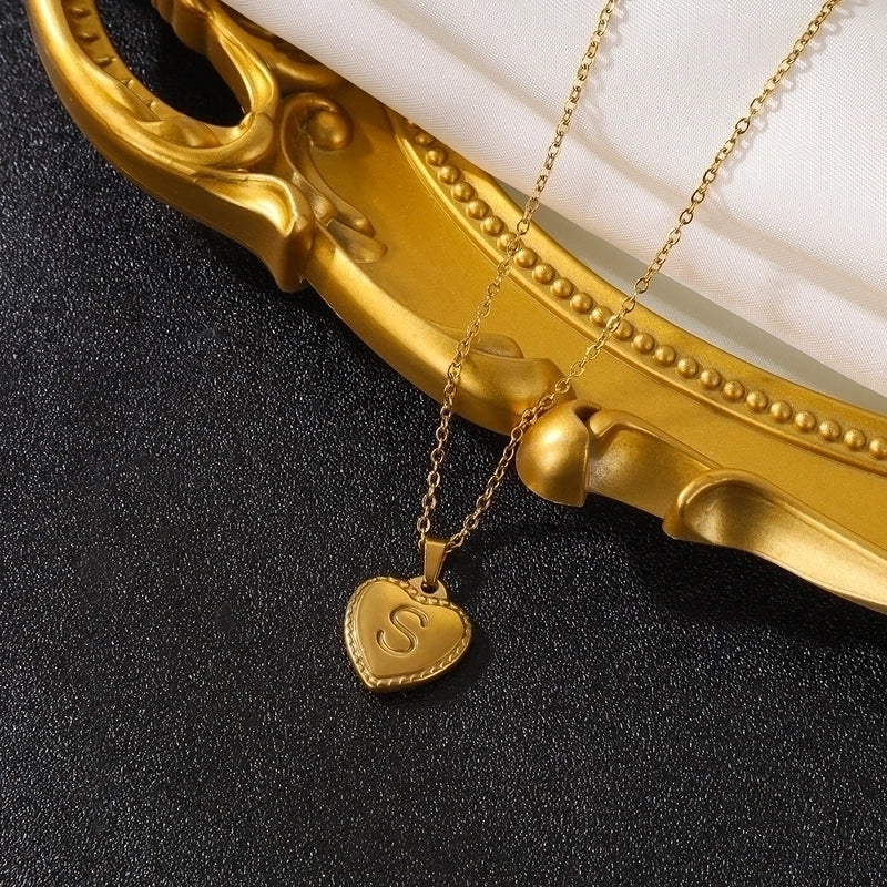 Vintage Style Minimalist Heart Shape Stainless Steel 18K Gold Plated Pendant Necklace