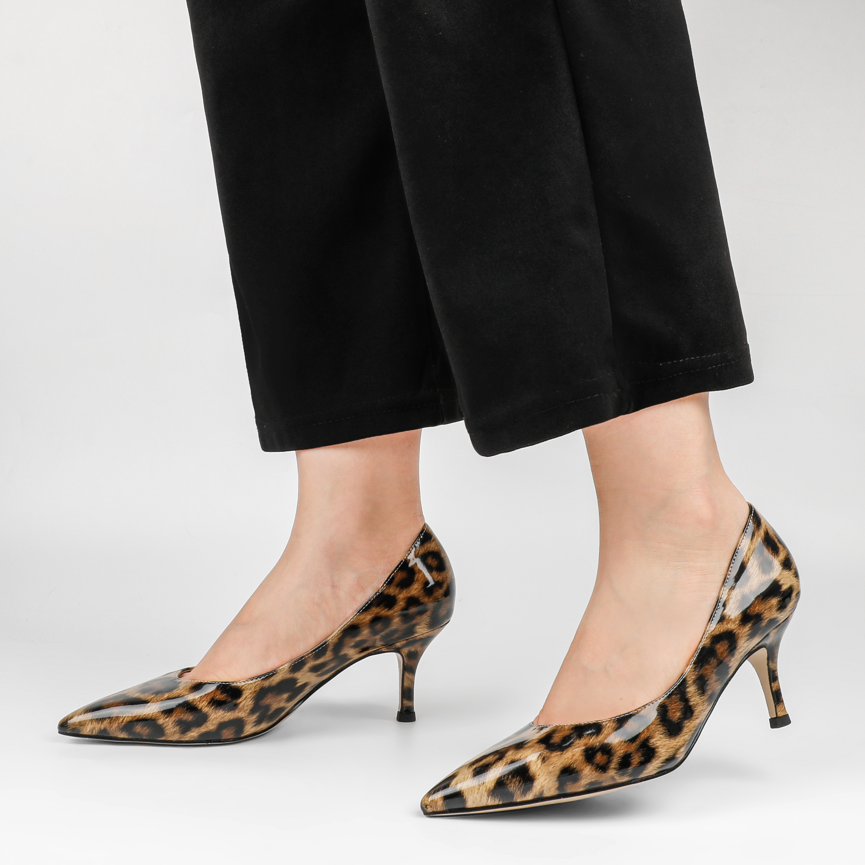 2.36" Kitten Heels Pumps Comfortable Women Daily Shoes-MERUMOTE