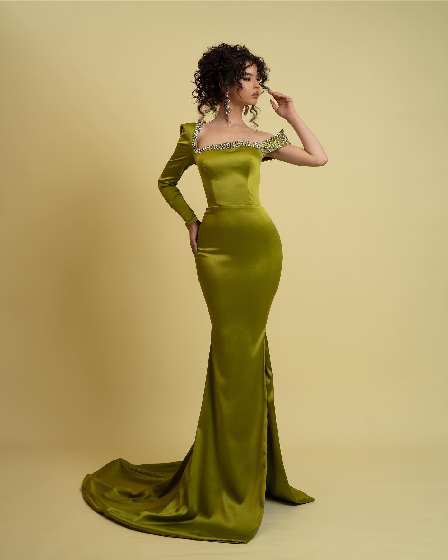 Oknass Mustard Green Elegant One Long Sleeve Beading Mermaid Split Prom Dress