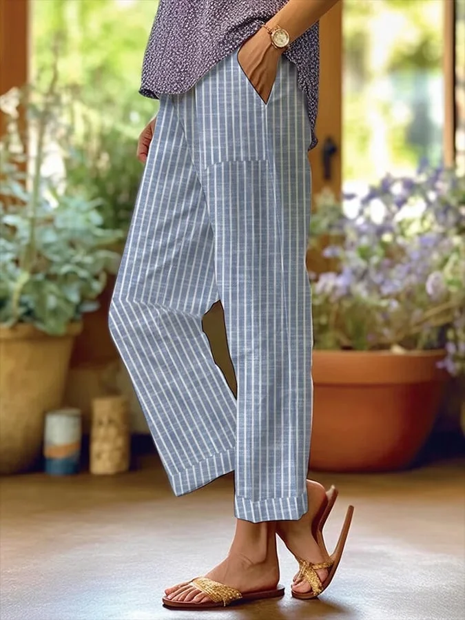Women's Daisy Chain Print Cropped Pants