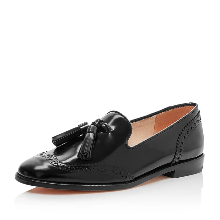 Black Tassel Loafers with Hollow-Out Design and Round Toe Vdcoo