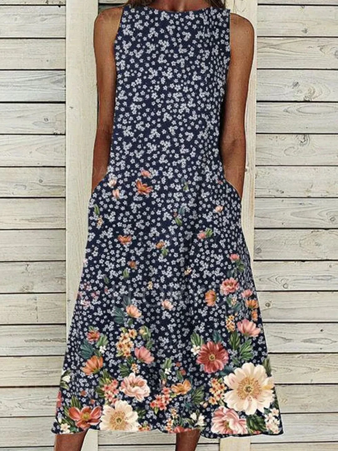 Women Sleeveless Scoop Neck Floral Printed Button Mixi Dress