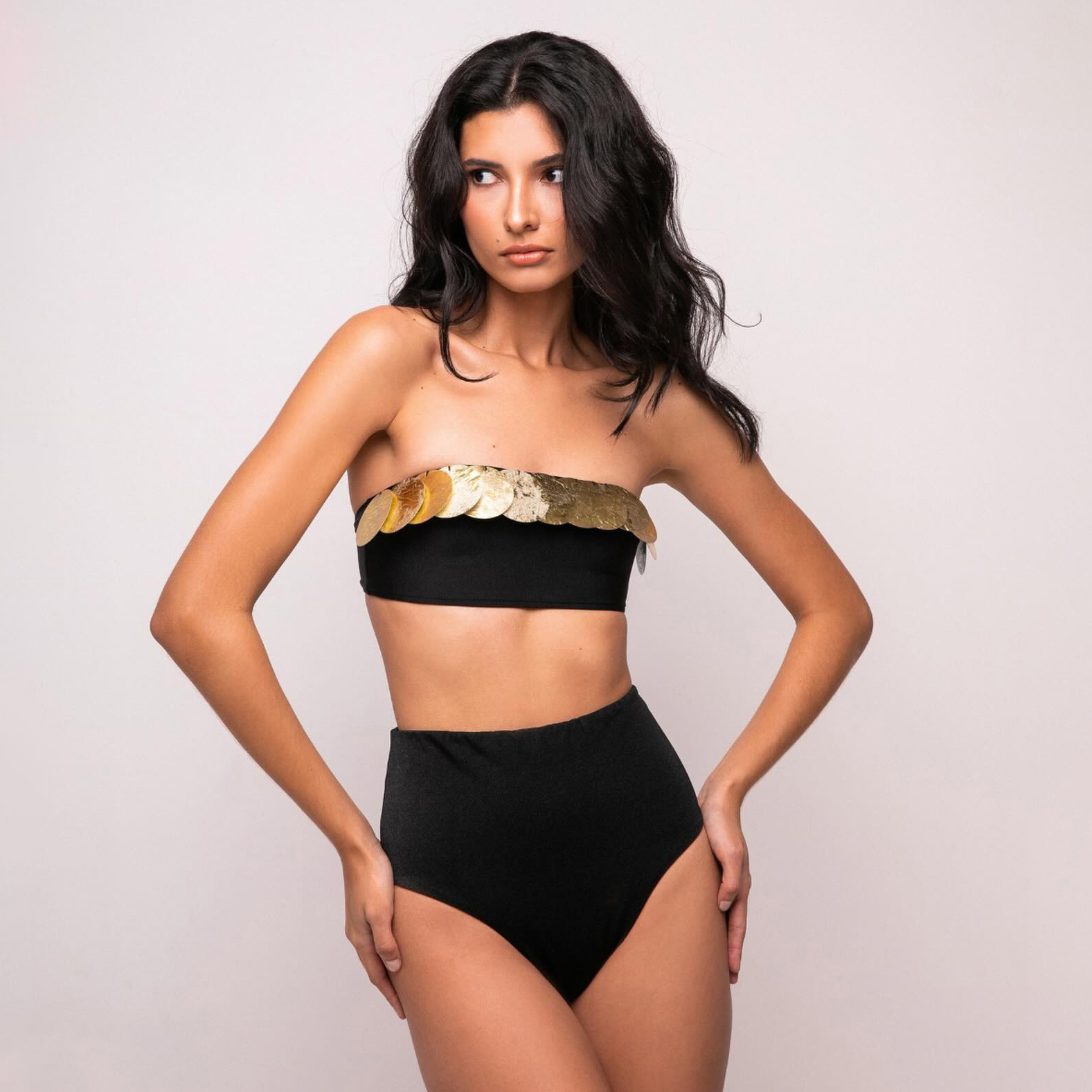 Storiecards New Bandeau Biquini Sexy Bikini Set Women Swimsuit 2025 Female Swimwear Shiny Black Swimming Suit Cut Out Bodysuit Beach Outfits