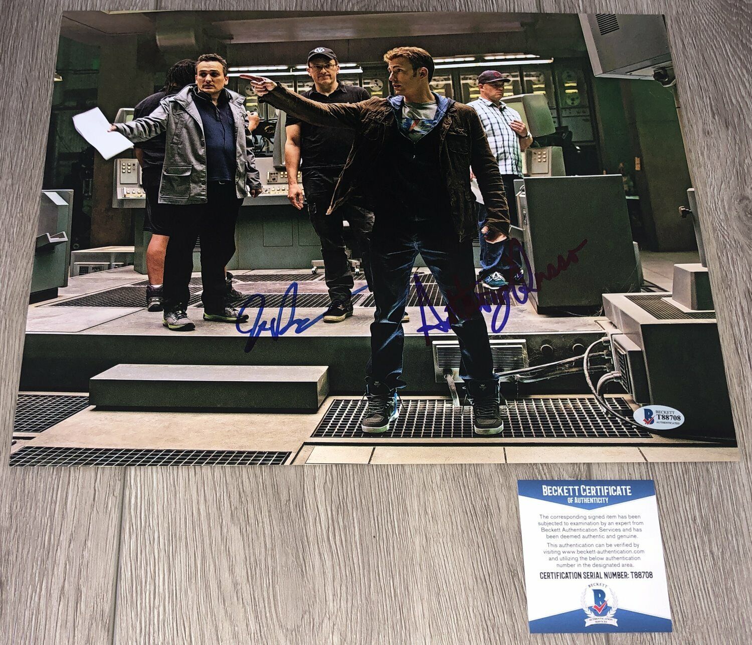 JOE & ANTHONY RUSSO SIGNED AVENGERS ENDGAME 11x14 Photo Poster painting wEXACT PROOF BECKETT BAS