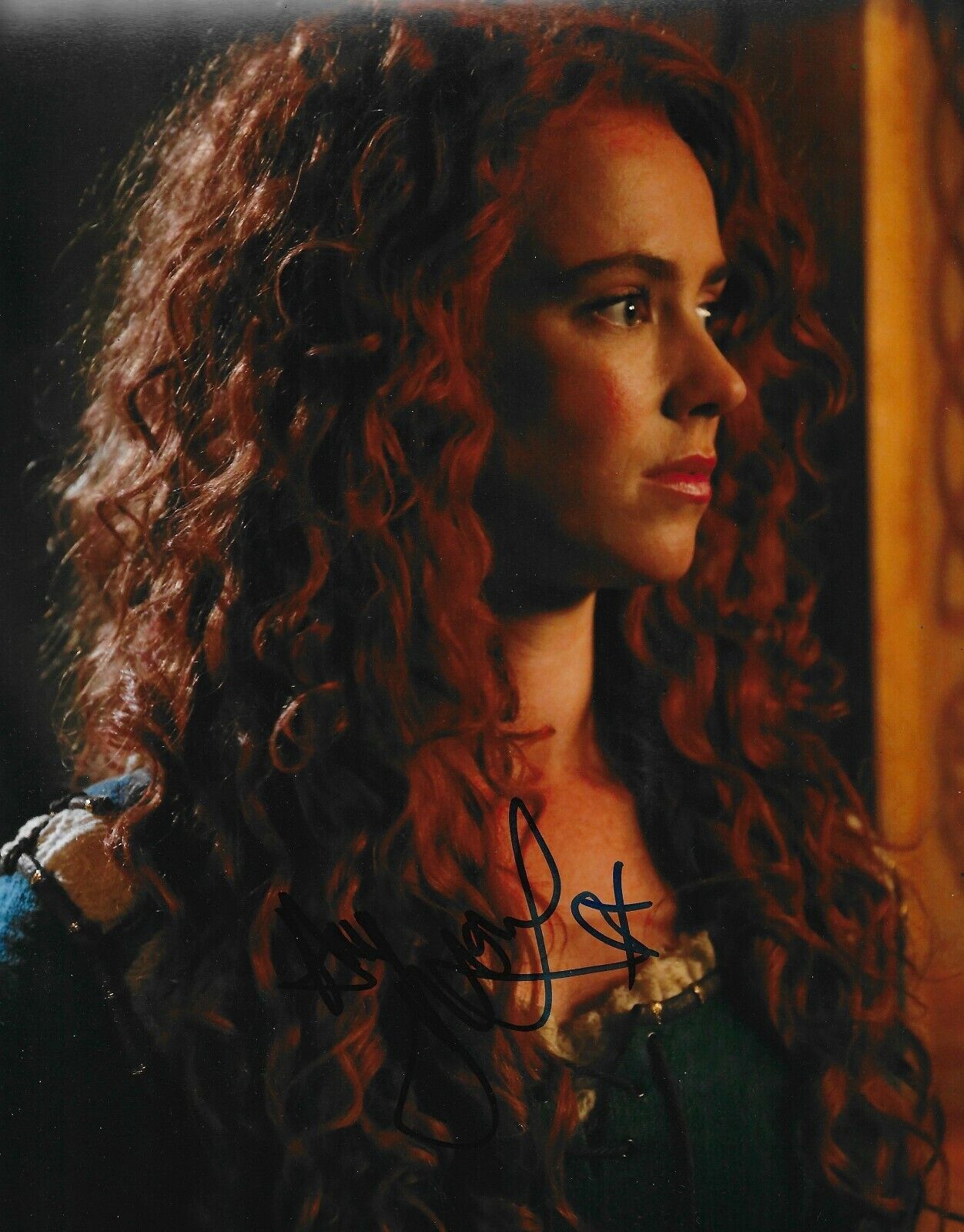 Amy Manson Signed Once Upon A Time 10x8 Photo Poster painting AFTAL