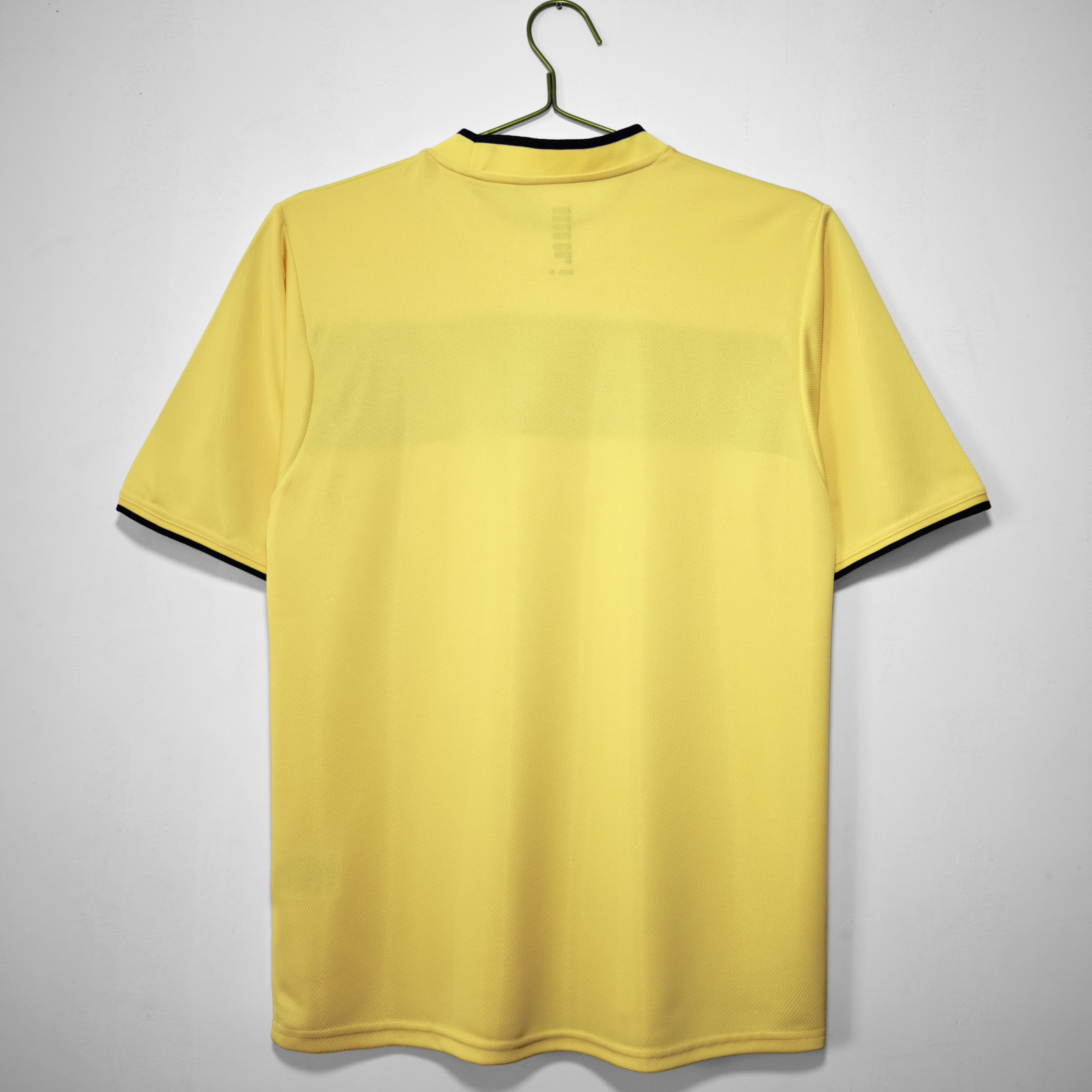 Retro 2002 Scotland Away Football Shirt Thai Quality