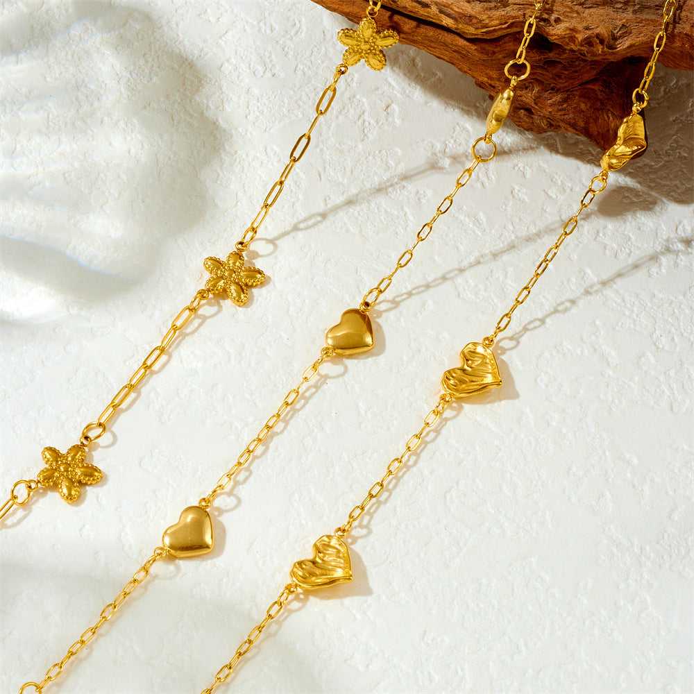Fashionable Simple And Versatile Texture Glossy Gold-Plated Love Flower Accessories Chain Stainless Steel Jewelry Necklace