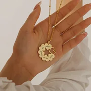 6 Leaf Clover Name Necklace 18K Gold Plating Personalized Engraved Name Pendant Jewelry For Women Valentine's Day Gift For Her