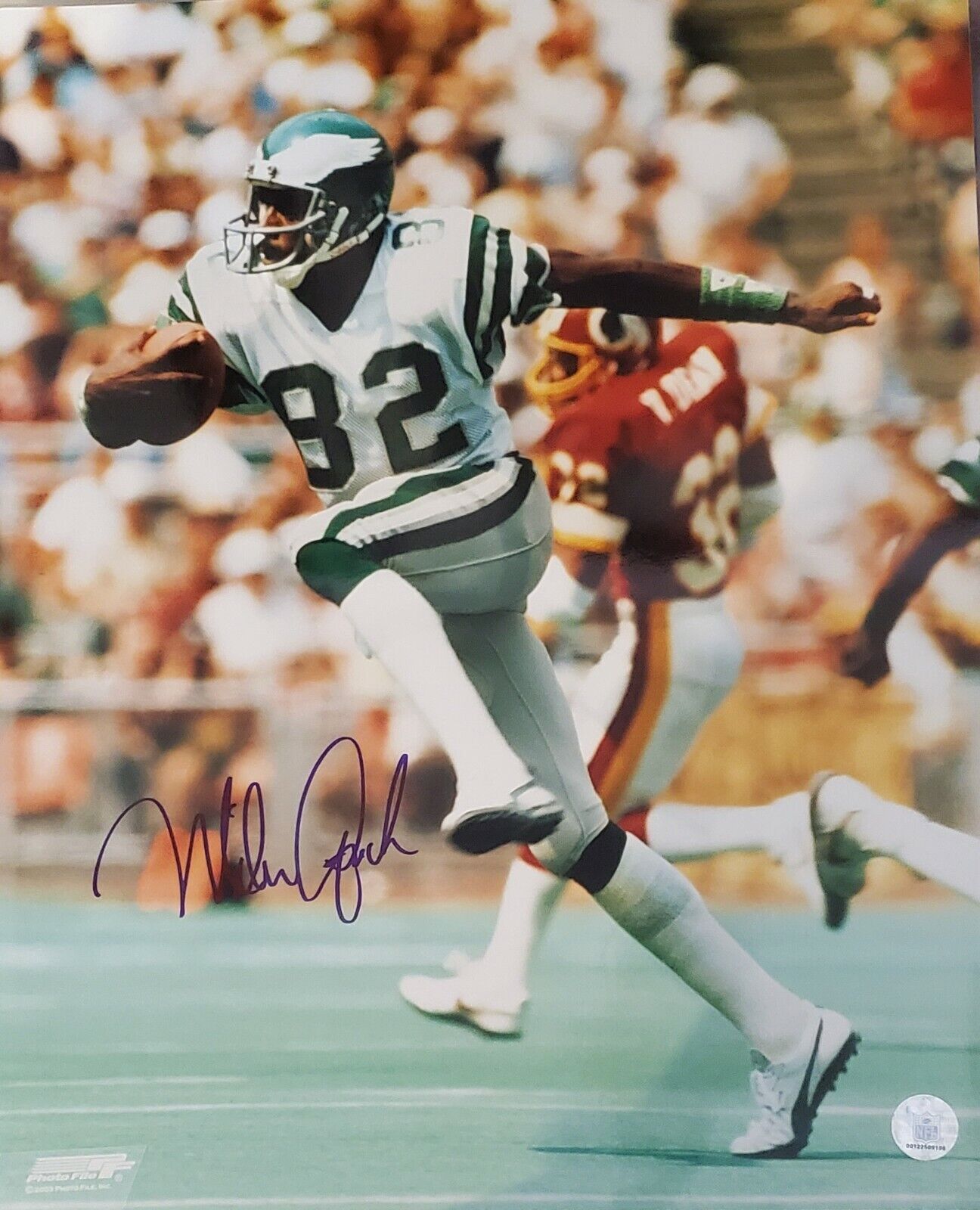 Autographed MIKE QUICK 16x20 Philadelphia Eagles Photo Poster painting.with COA