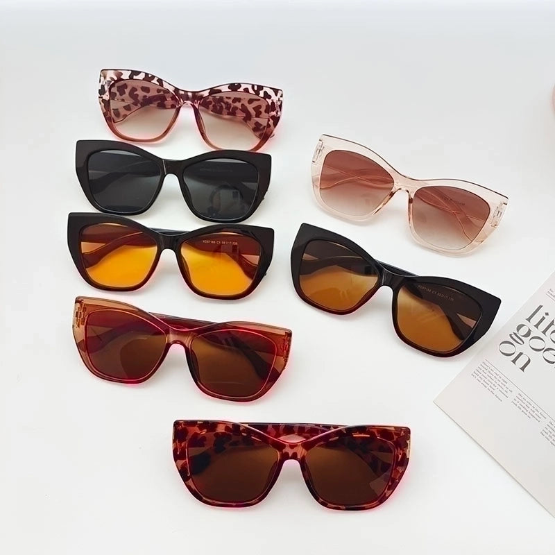 Vacation Solid Color Pc Resin Cat Eye Full Frame Women’s Sunglasses