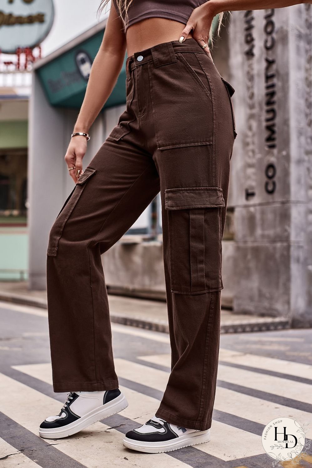 Buttoned High Waist Loose Fit Jeans