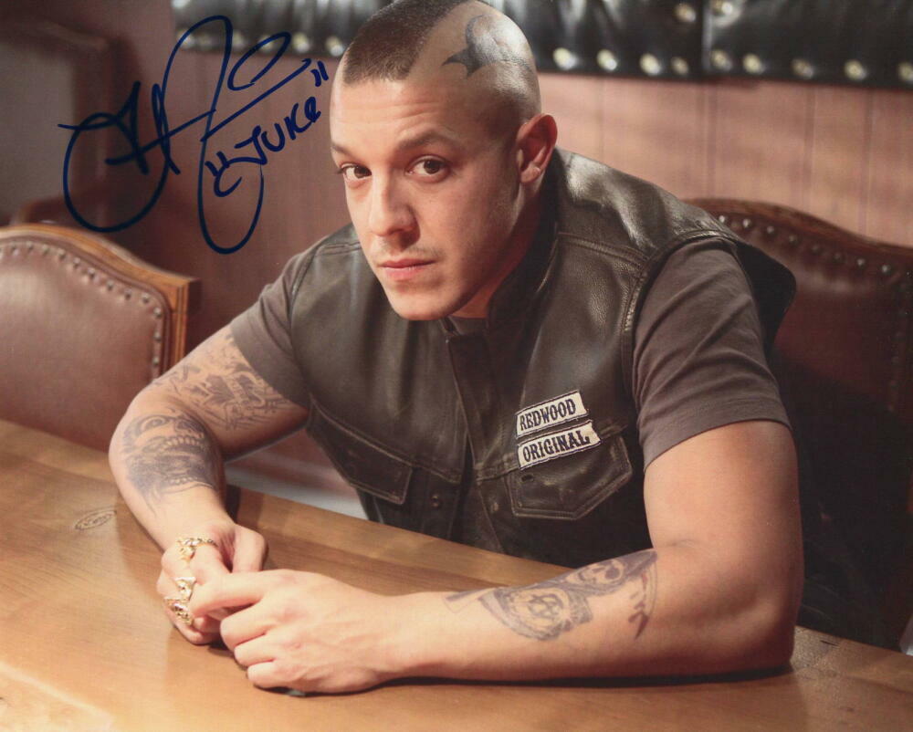 THEO ROSSI SIGNED AUTOGRAPH 8X10 Photo Poster painting - JUICE SONS OF ANARCHY, LUKE CAGE STUD