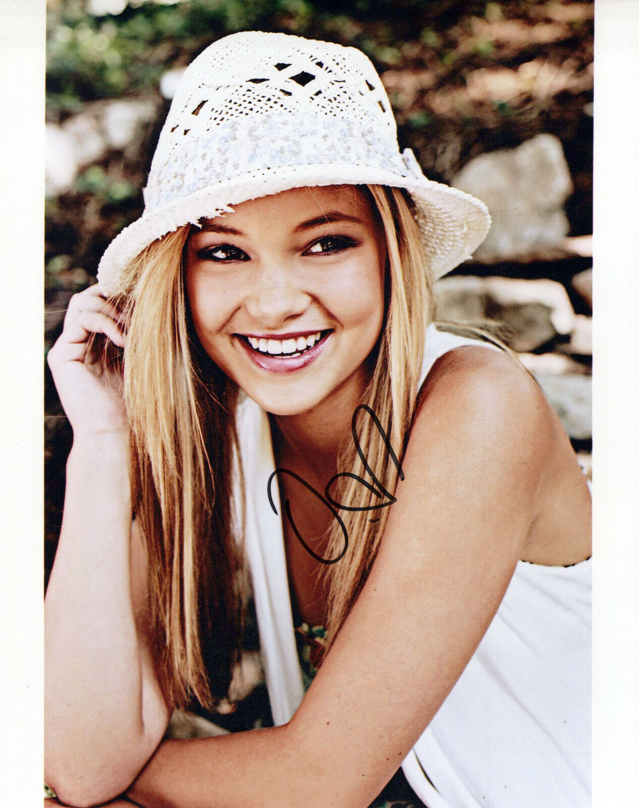 Olivia Holt glamour shot autographed Photo Poster painting signed 8x10 #6