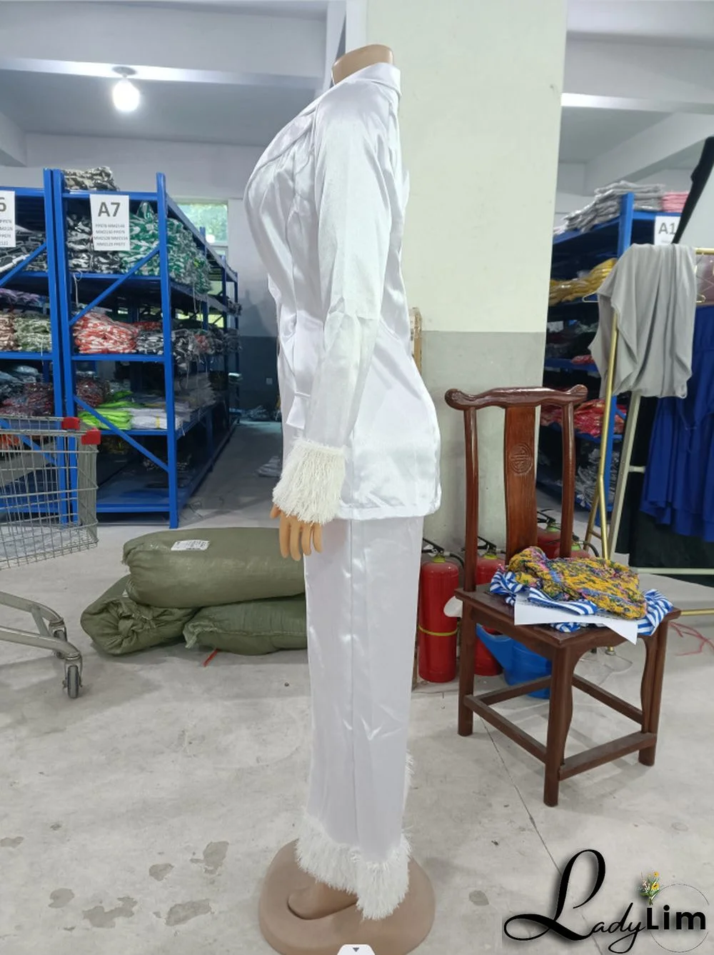 Women's Fashion Two-piece Blazer and Pants Suits with Feather