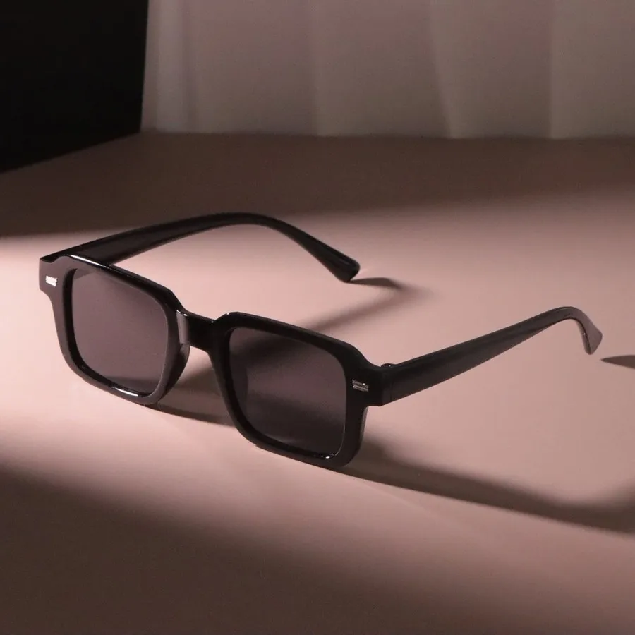 Stylish Square Sunglasses Women Men Lovely Brand Mirror Lens Sun Glasses Female Male Classic Colors Oculos De Sol