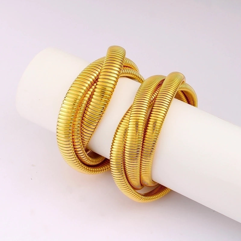 Vacation Minimalist Round 304 Stainless Steel 18K Gold Plated Bangle In Bulk