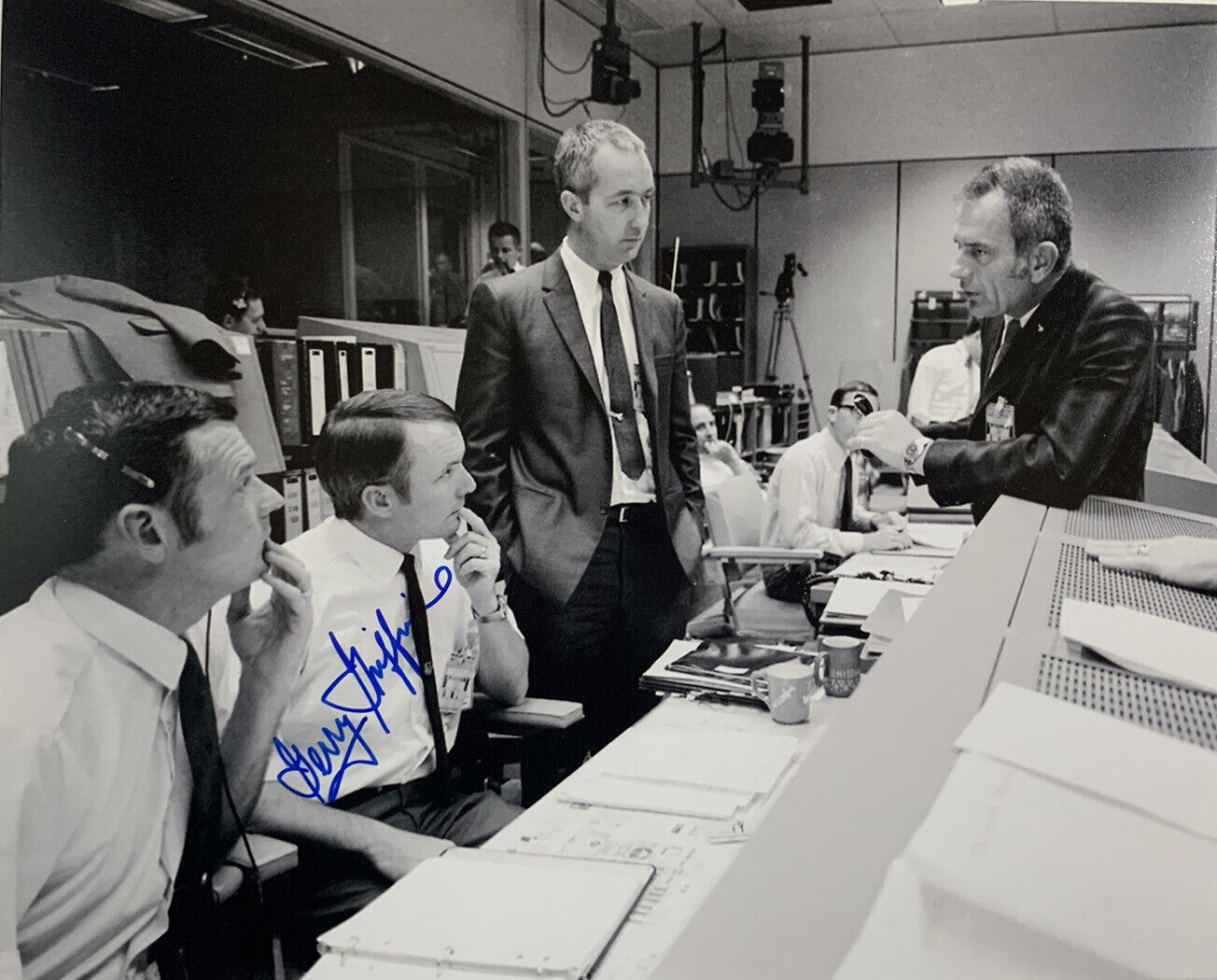 GERRY GRIFFIN SIGNED 8x10 Photo Poster painting NASA APOLLO 13 FLIGHT DIRECTOR AUTO AUTHENTIC