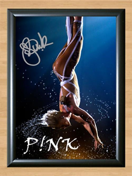 Pink Alecia Moore Signed Autographed Photo Poster painting Poster Print Memorabilia A3 Size 11.7x16.5