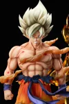 1/6 Scale Super Saiyan Son Goku with LED - Dragon Ball Resin Statue - Civilization Studio