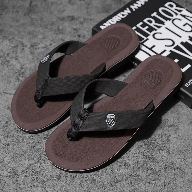 Men's Slippers 2021 Korean Version Of High Quality Large Size 47 Flip-Flops Bathroom Non-Slip Slippers Beach Casual Men Sandals