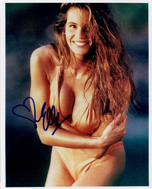 Elle MacPherson (Vintage) in-person signed 8x10 Photo Poster painting