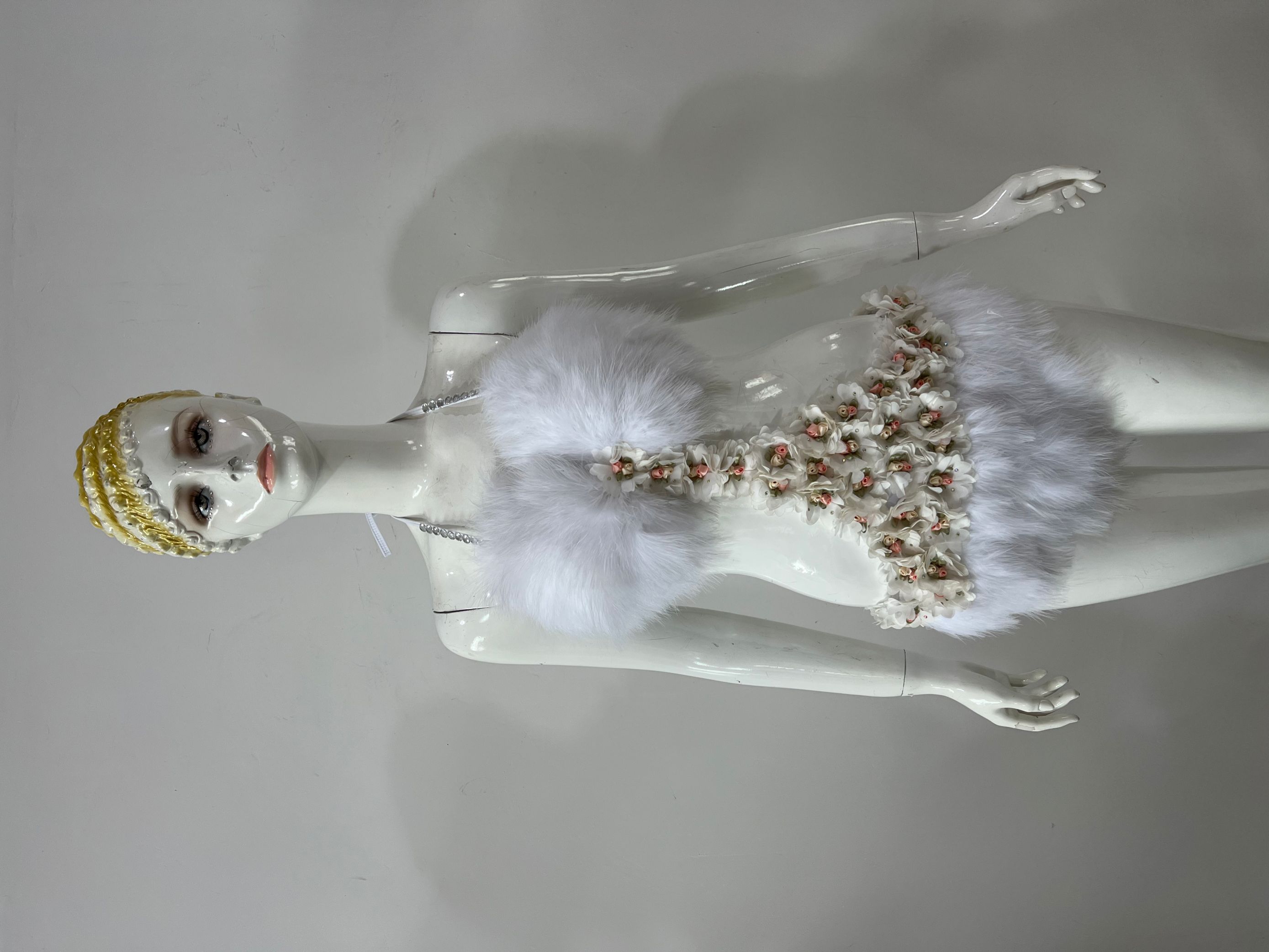 VCshoes Carnival Feather Headwear For Girls Party Dancing Performance Female Clothes Bow Hair Headdress Dance Feather Headpiece Costume