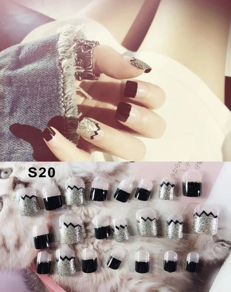 24pcs/Set Fashion Black Red Rivet False Nails Strip Rivet Design Coffin Finished Full Cover Artificial Fake Nails Manicure Tools-Nail Inspo