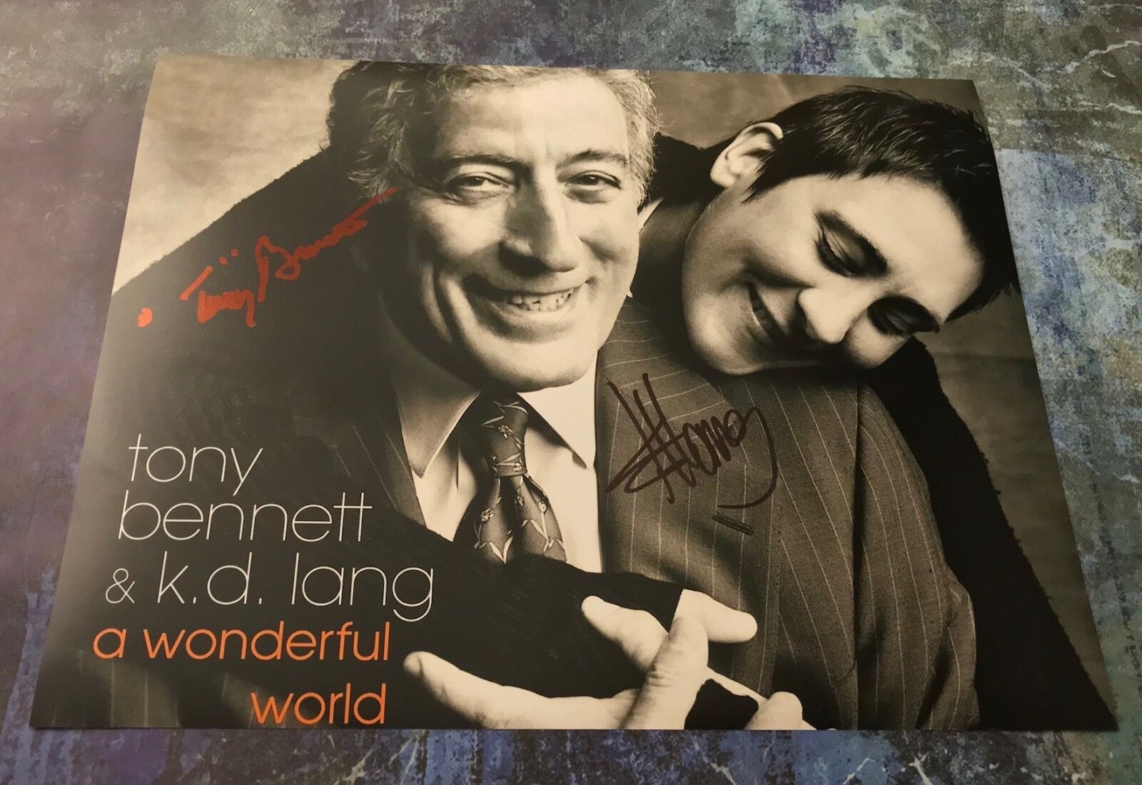 GFA A Wonderful World * TONY BENNETT & KD LANG * Signed 11X14 Photo Poster painting PROOF COA