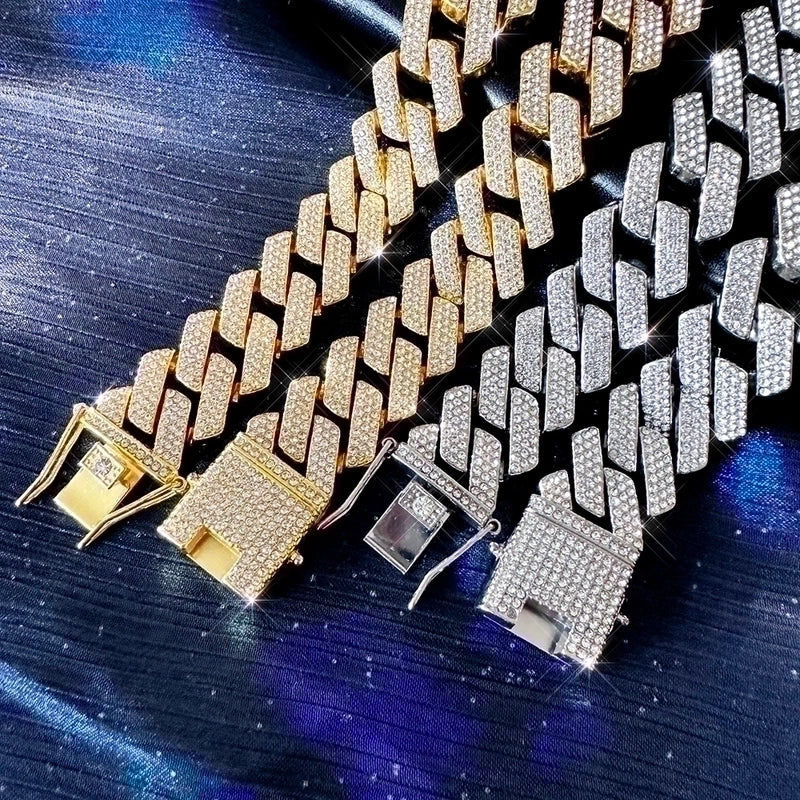 Hip-hop Exaggerated Rock Necklace Alloy Inlay Rhinestones Men’s Pendant Necklace