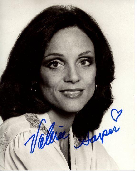 VALERIE HARPER signed autographed Photo Poster painting