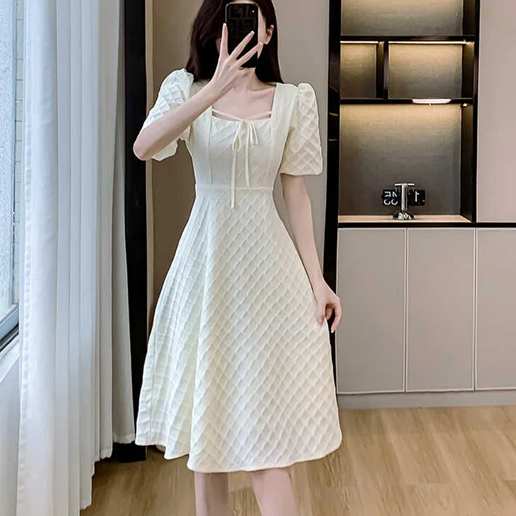 お洒落 ハイウエスト コーディネート トレンドコーデ  着回しコーデ 大人コーデ きれいめ 春コーデ 春服 着痩せ ファッショナブルワンピース