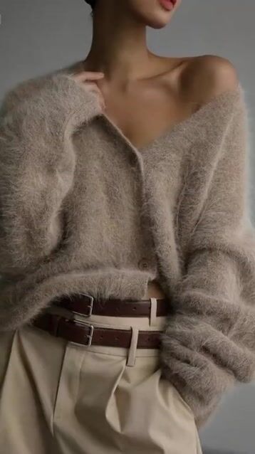 Vogue Khaki V Neck Mink Hair Knitted Sweater Fall