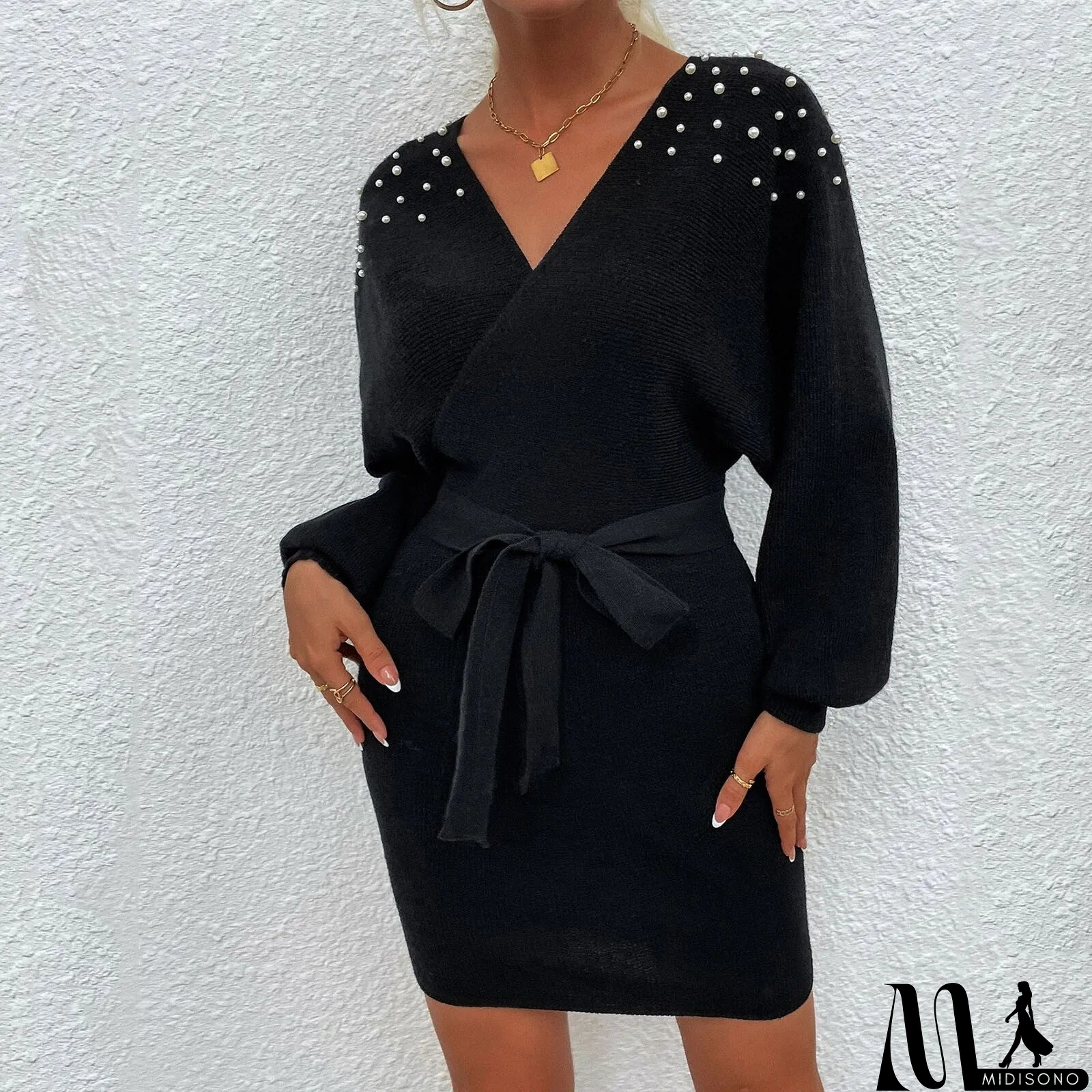 MidiSono - Elegant and Versatile general Sweater